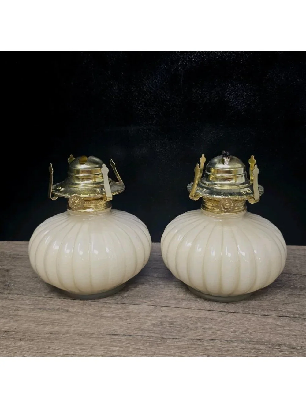 2 Cream Lamplight Farms Oil Lamp USA Functioning Lamps VTG GRANDMACORE